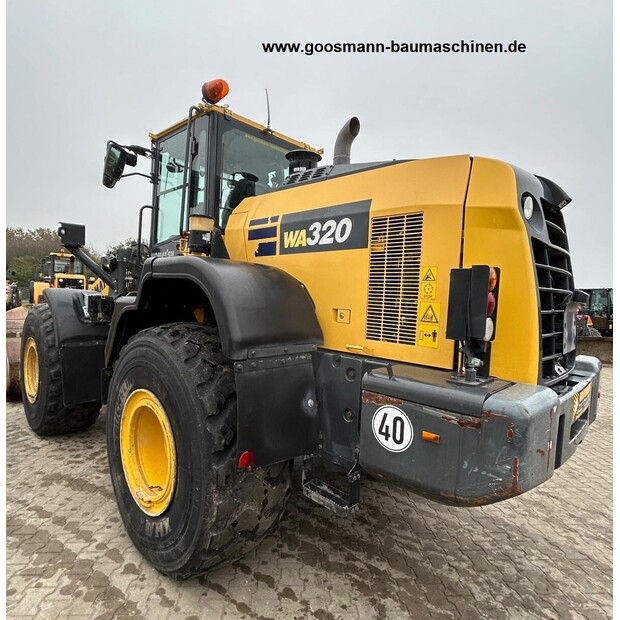 كوماتسو WA320-8-46487637