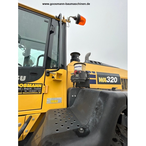كوماتسو WA320-8-46487643