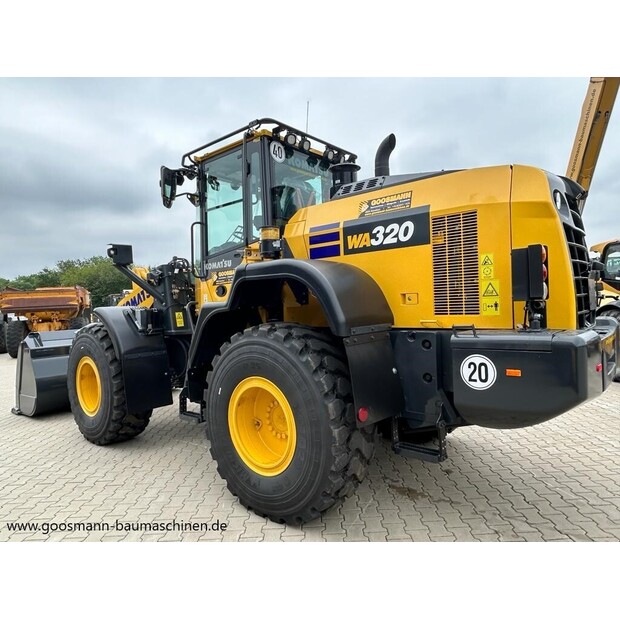 Komatsu WA320-8E0-46487677