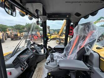 komatsu-wa320-8e0-1327435-46487686