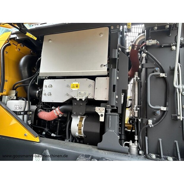 Komatsu WA320-8E0-46487694