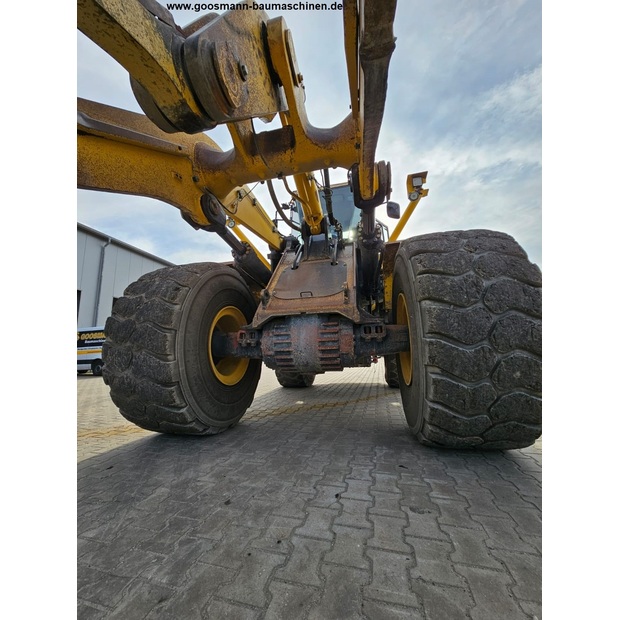 كوماتسو WA480-6-46487803