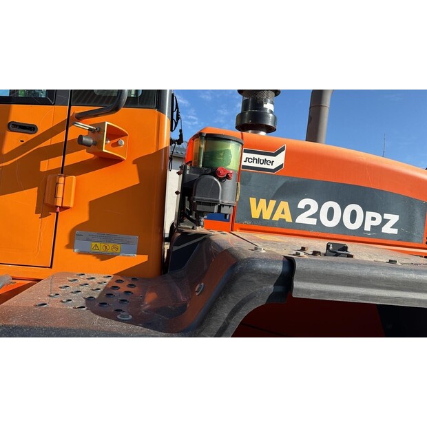 2014 Komatsu WA200PZ-46488612