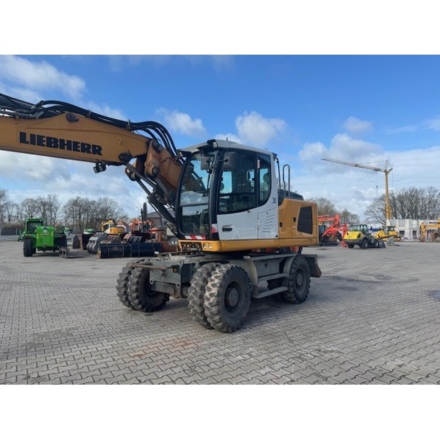 Liebherr A916-46489367