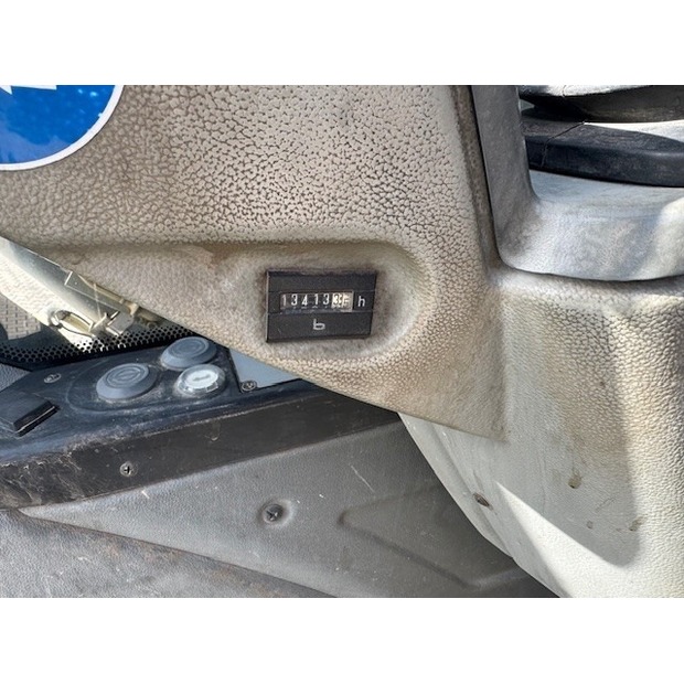 Liebherr A916-46489382