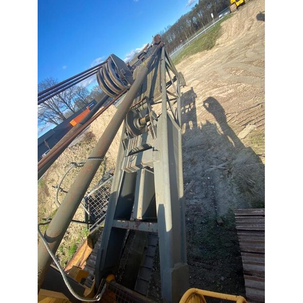 SENNEBOGEN S1225R-46490012