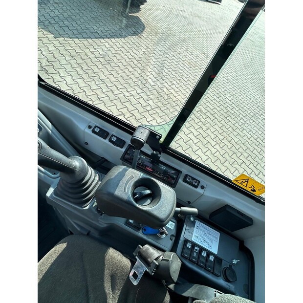 تاكوتشي TB225A-46490131