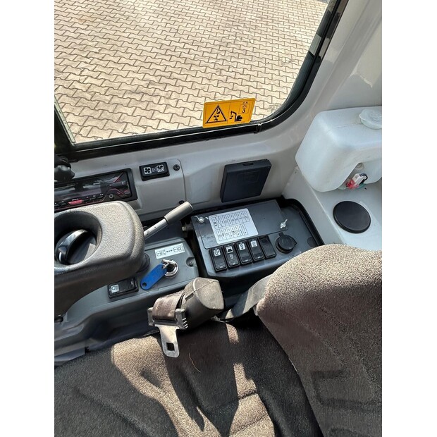 تاكوتشي TB225A-46490135