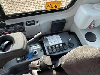takeuchi-tb225a-1327549-46490135