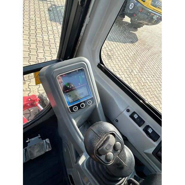 تاكوتشي TB225A-46490137