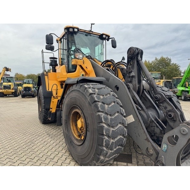 Volvo L180H-46490566