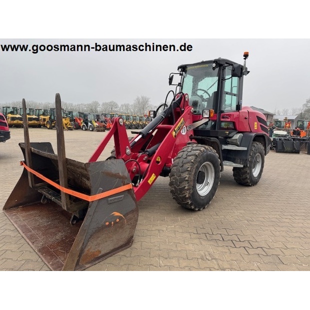 YANMAR V120-5-46491019