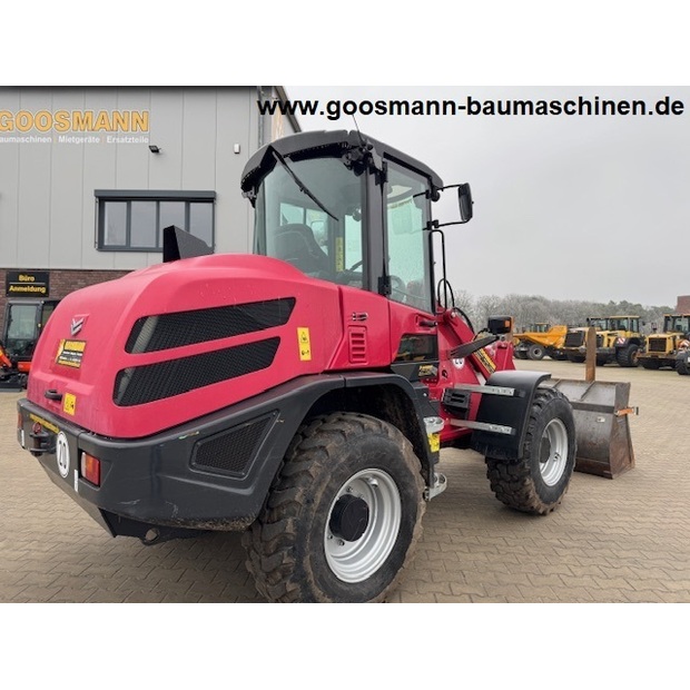 YANMAR V120-5-46491022