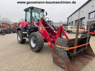 yanmar-v120-5-1327592-46491027