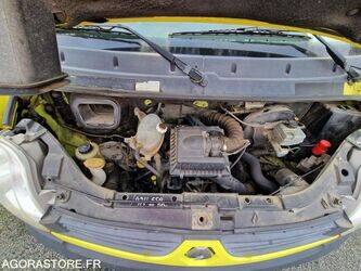 2009-renault-master-1441061-46493944