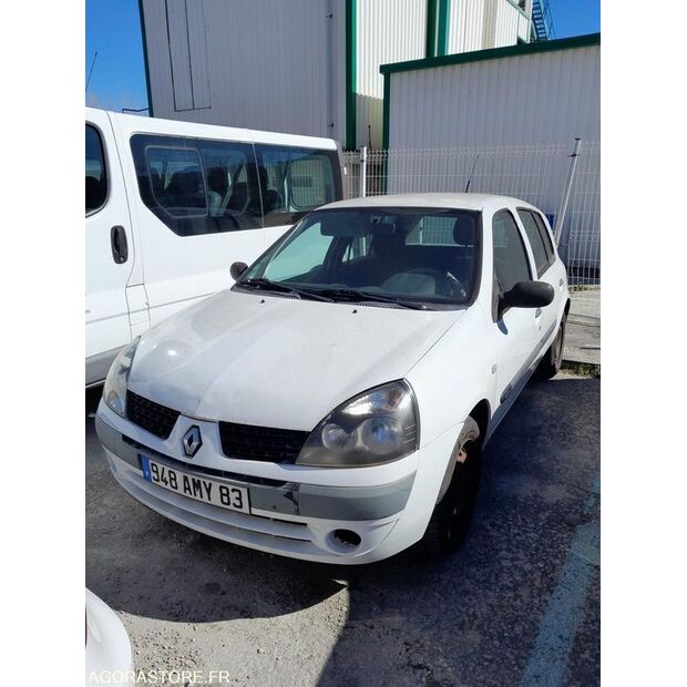 2003 Renault Clio-46494011