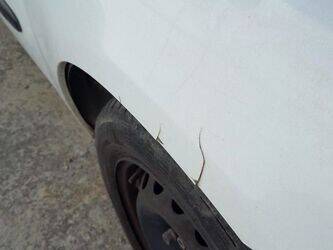 2003-renault-clio-1441067-46494017