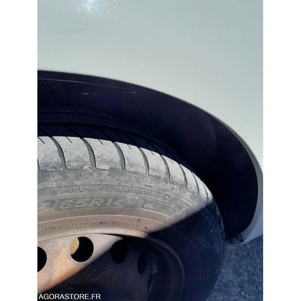 2003 Renault Clio-46494020