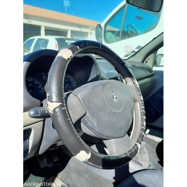 2003 Renault Clio-46494025