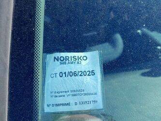 2003-renault-clio-1441067-46494027