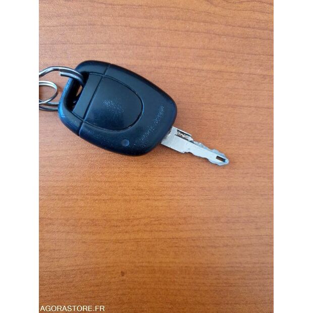 2003 Renault Clio-46494028