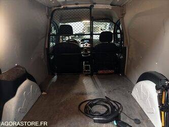 2013-renault-kangoo-1441072-46494077