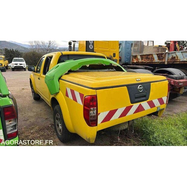 2012 NISSAN NAVARA-46494111