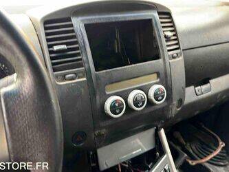 2012-nissan-navara-1441075-46494115