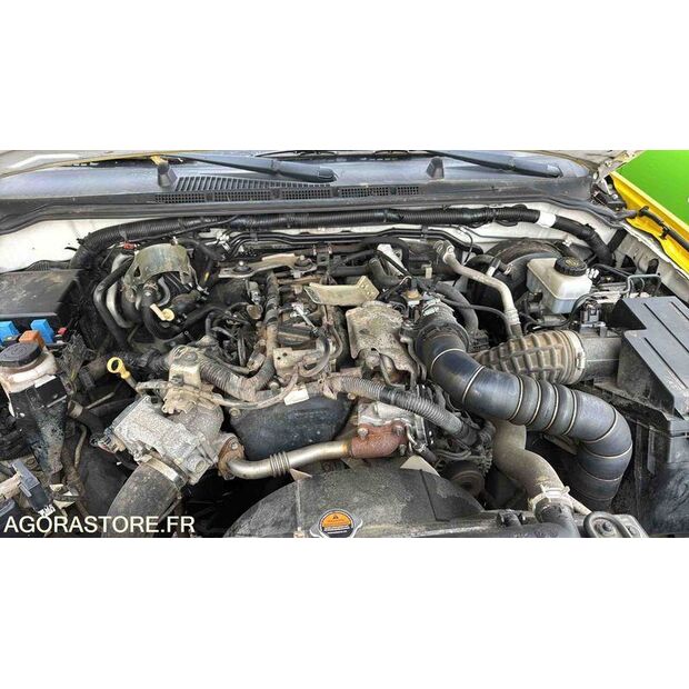 2012 NISSAN NAVARA-46494123