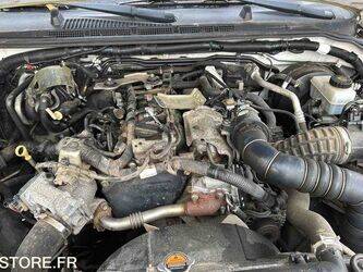 2012-nissan-navara-1441075-46494123