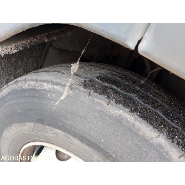 2001 Scania 114G-46494159