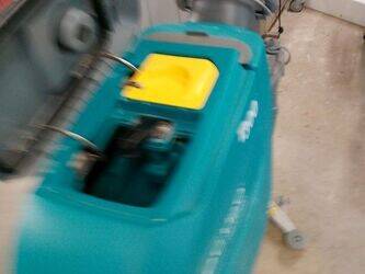 2020-tennant-t300-1441082-46494196