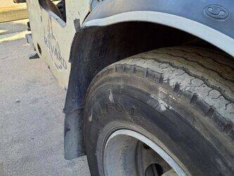 2004-renault-premium-1441088-46494263