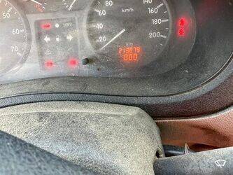 2004-renault-kangoo-1441090-46494299