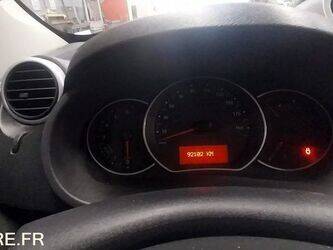 2013-renault-kangoo-1441091-46494307