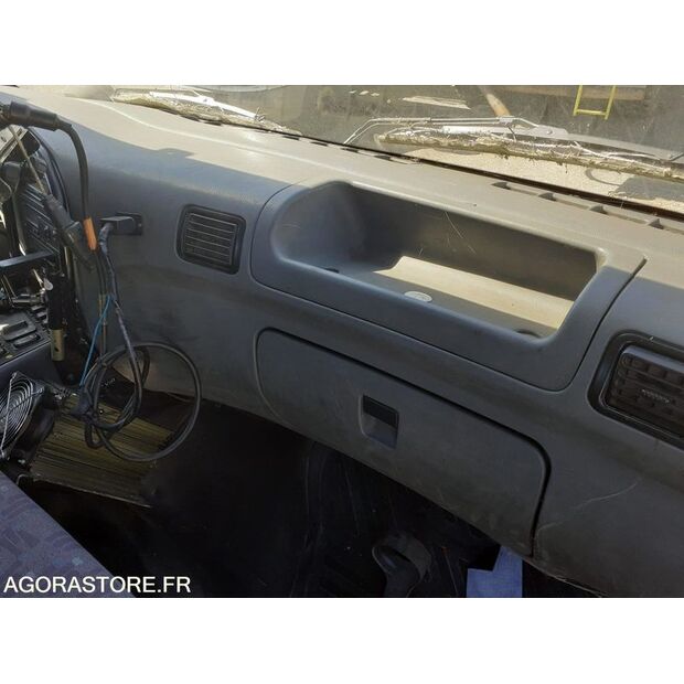 2009 مرسيدس بنز Unimog-46494347