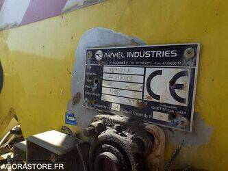 2009-mercedes-benz-unimog-1441095-46494351