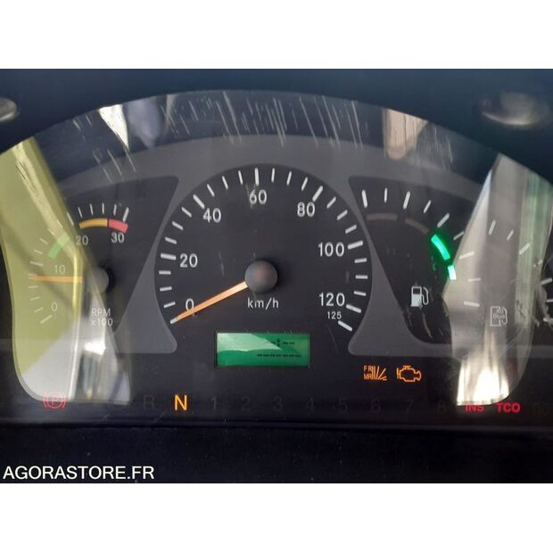 2009 مرسيدس بنز Unimog-46494358