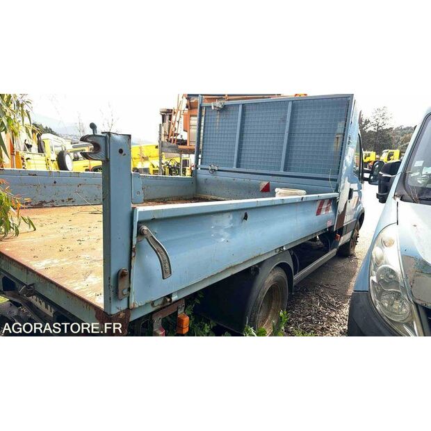 2011 Iveco 35C14-46494376