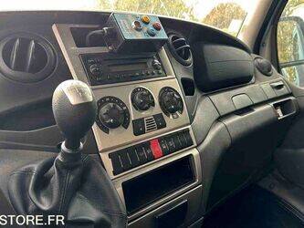 2011-iveco-35c14-1441100-46494387