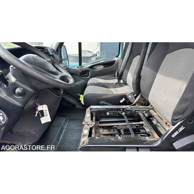 2011 Iveco 35C14-46494391