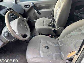 2009-renault-kangoo-1441103-46494427