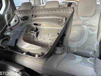 2009-renault-kangoo-1441103-46494432