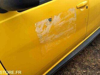 2015-dacia-duster-1441104-46494441