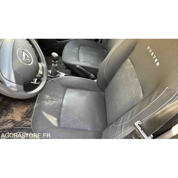 2015 Dacia DUSTER-46494443