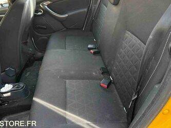 2015-dacia-duster-1441104-46494445