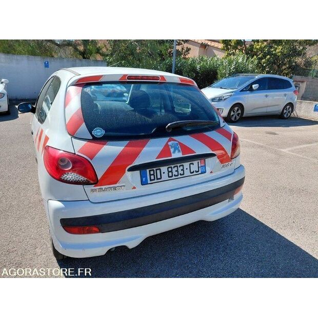 2010 Peugeot 206-46494524