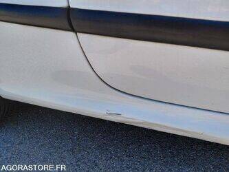 2010-peugeot-206-1441108-46494529