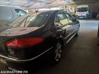 2011-peugeot-607-1441114-46494575
