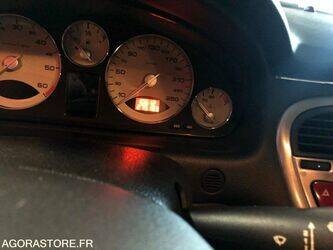 2011-peugeot-607-1441114-46494582